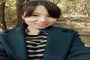 主角拿一把大剑